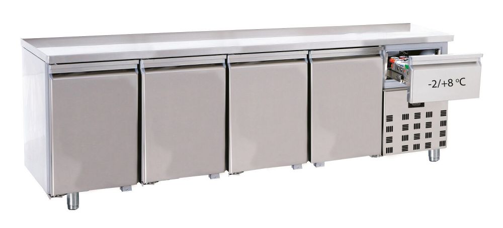 Koelwerkbank 4 deuren 2230x700