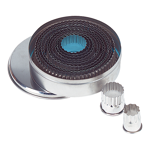 Stekerdoos 14-delig rond blik