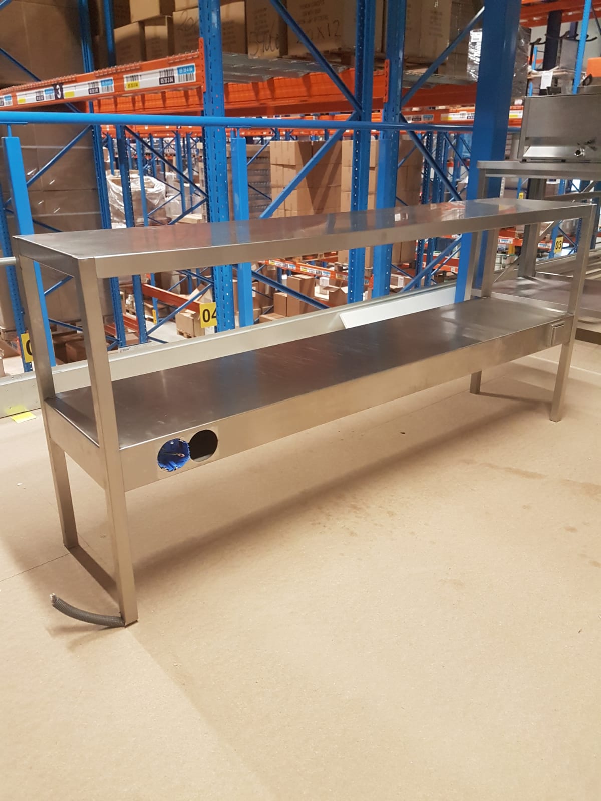 Maatwerk RVS Verwarmde Etagere Maatwerk RVS Verwarmde Etagere