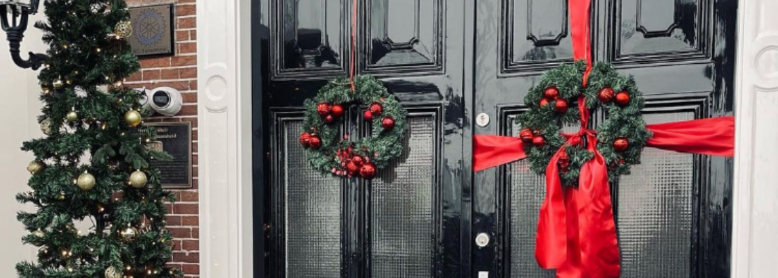 Je horecaonderneming decoreren in de winter: tafelaankleding, verlichting en seizoensdecoratie tips